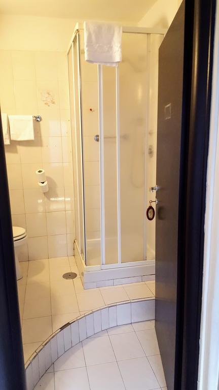 Clarin Hotel
